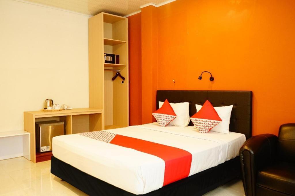 Grand Vella Hotel Pangkal Pinang Dış mekan fotoğraf